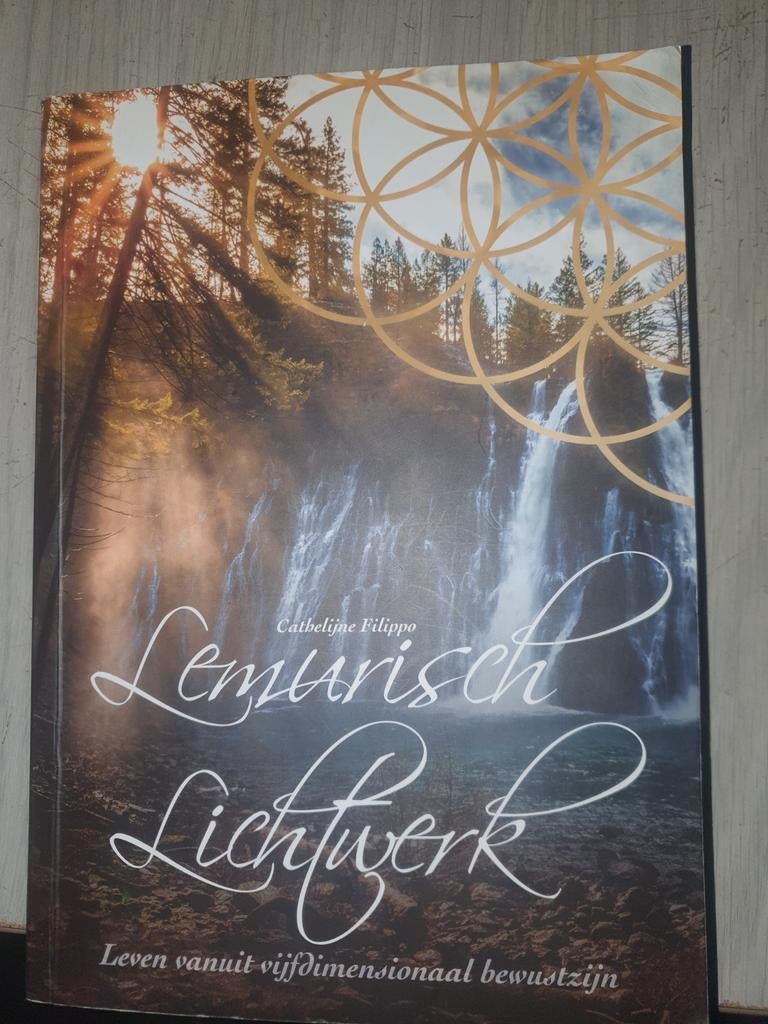 Lemurisch Lichtwerk - Cathelijne Filippo, Ophalen of Verzenden, Nieuw, Cathelijne Filippo