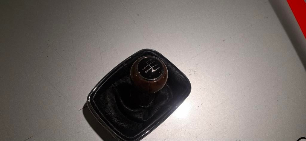 Volkswagen Golf 4 houten pookknop, Ophalen of Verzenden, Gebruikt, Volkswagen