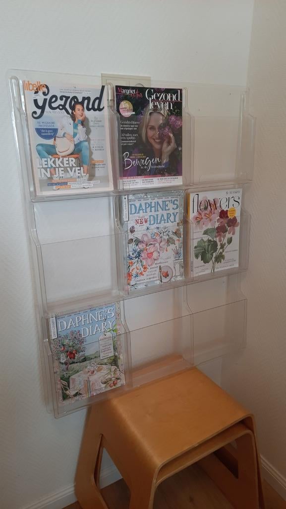 9 vaks wand presentatie a4 formaat, lees de beschrijving, Ophalen