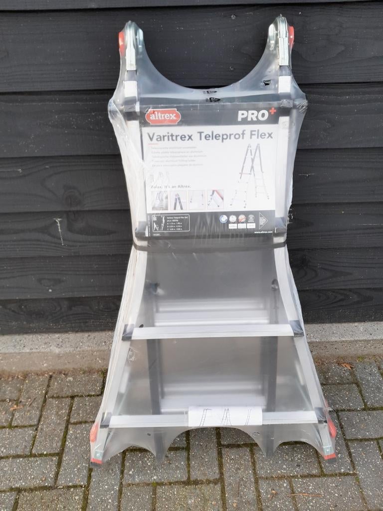 Altrex Varitrex Teleprof Flex telescopische ladders te koop, Ophalen, Zo goed als nieuw, 4 meter of meer