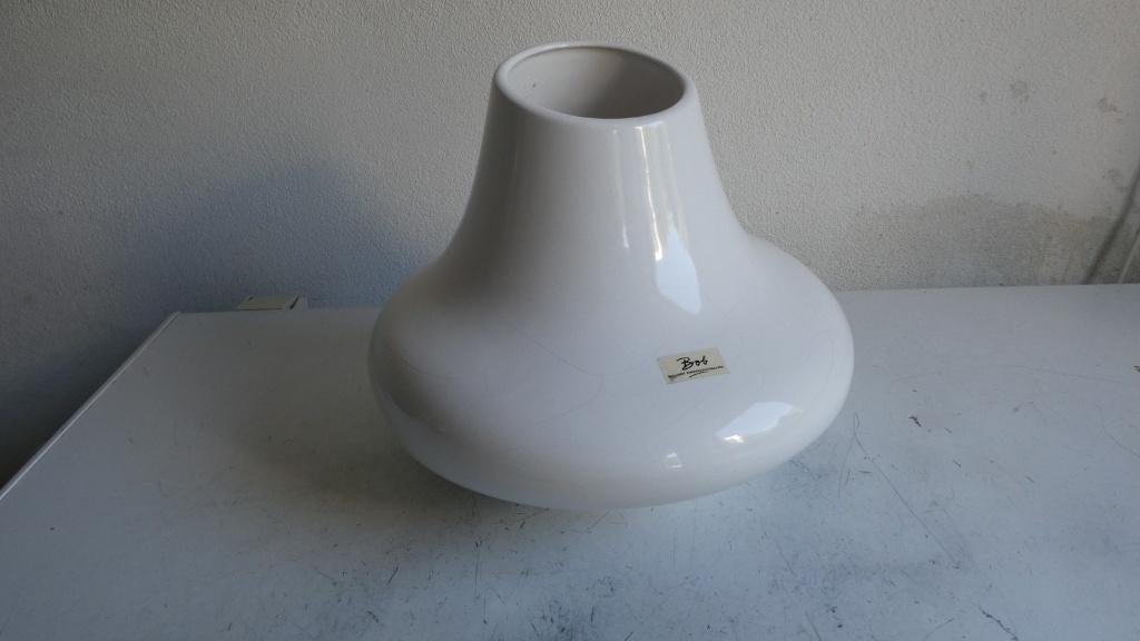 Bob vaas, vaas van Bob, wit, Huis en Inrichting, Woonaccessoires | Vazen, Gebruikt, Wit, Aardewerk of Porselein, Ophalen of Verzenden