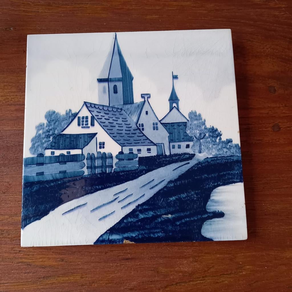 Prachtige tegel met ietwat relief Jugendstil?, Antiek en Kunst, Antiek | Wandborden en Tegels, Ophalen of Verzenden