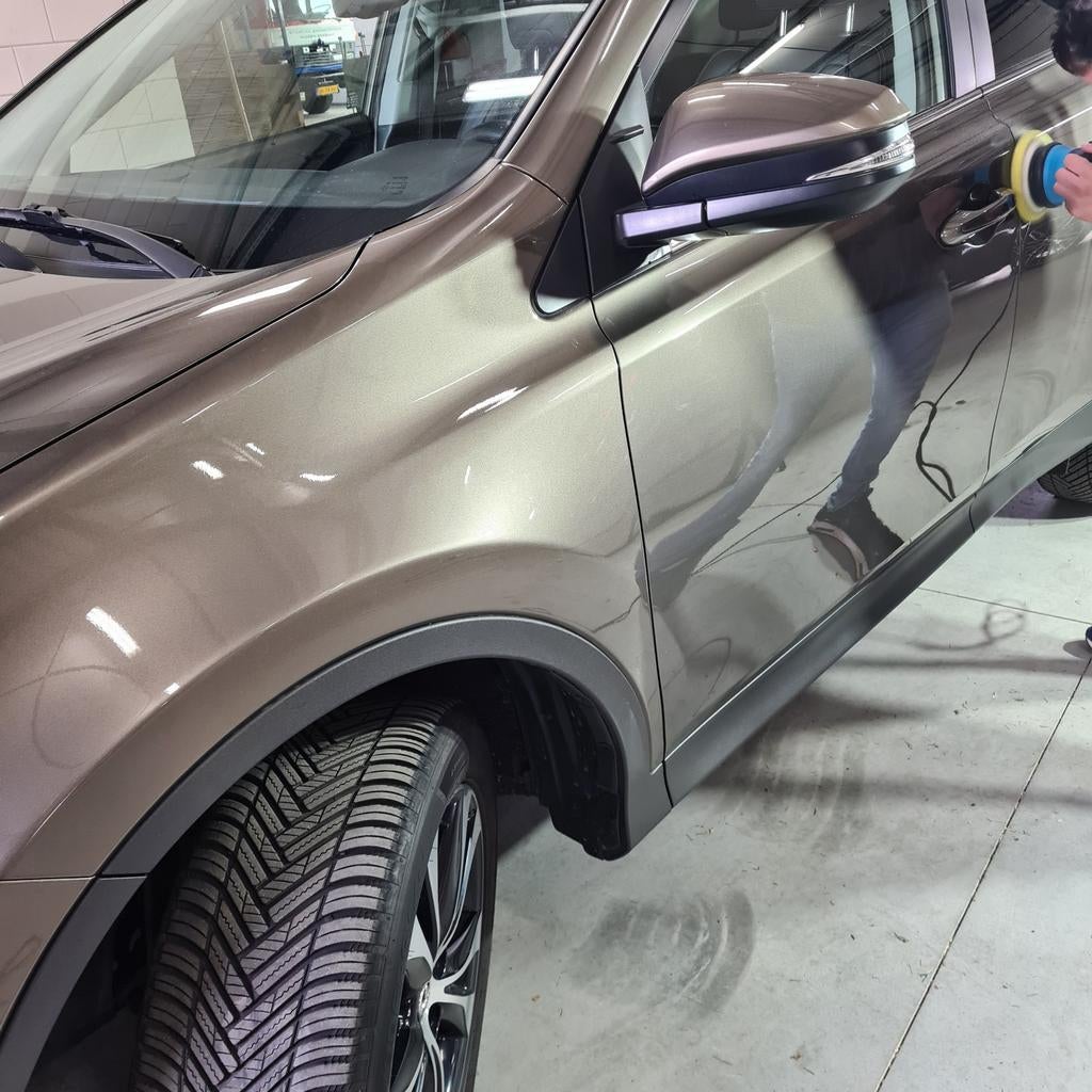 Polijsten poetsen waxen auto camper caravan en interieur ., Diensten en Vakmensen, Auto en Motor | Poetsers en Wassers, Krasverwijdering