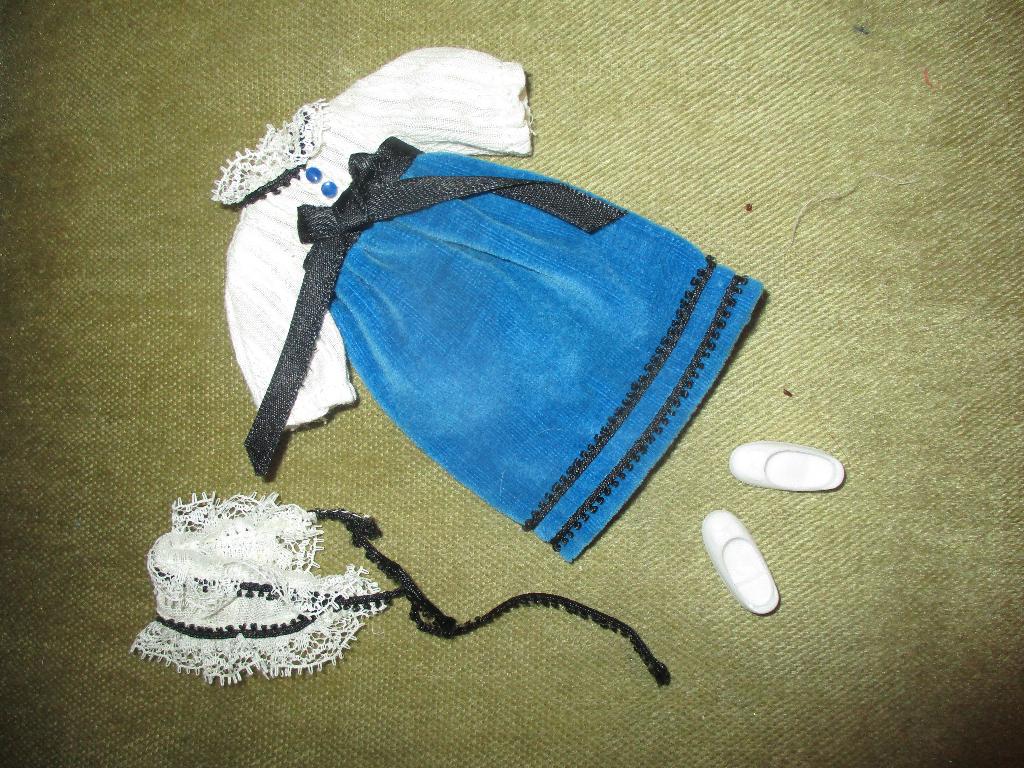 Vintage  barbie Tutti  Party  Velvet  mattel, Verzenden, Zo goed als nieuw, Kleertjes