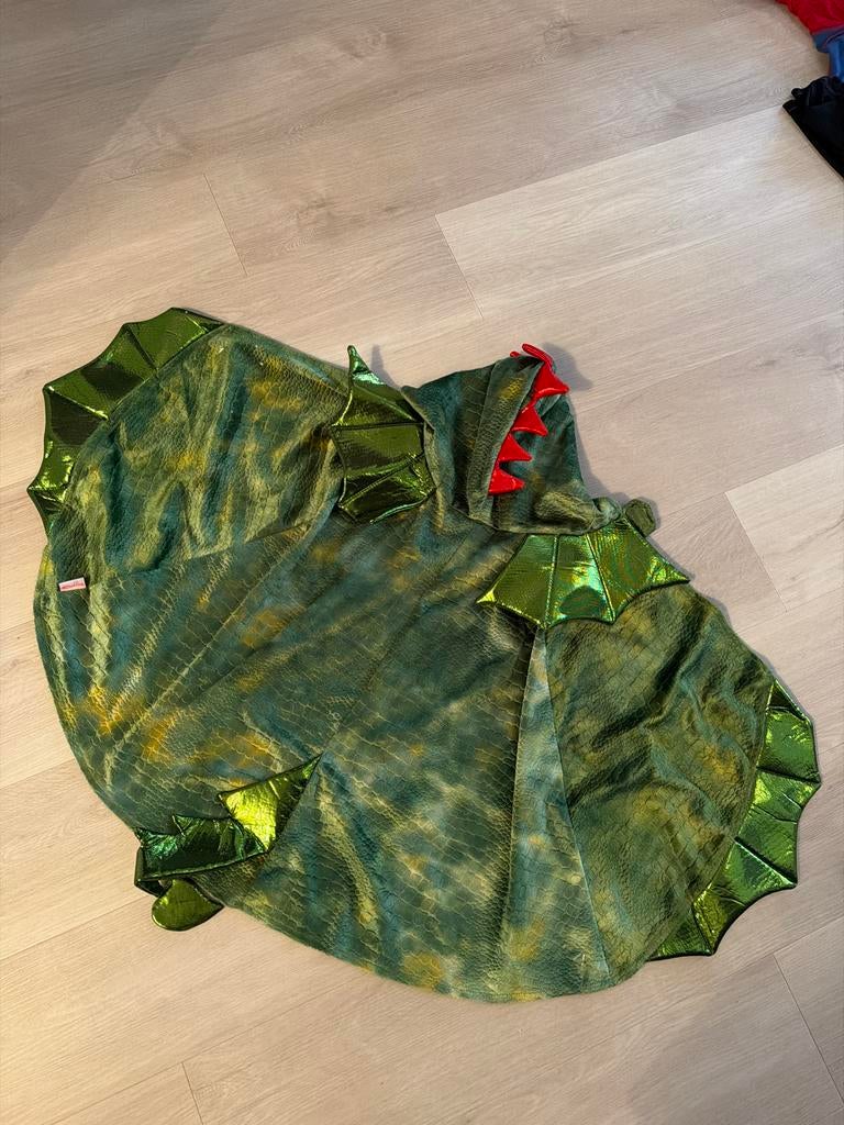 Efteling Joris en de Draak Cape, Ophalen of Verzenden, Zo goed als nieuw, 104 of kleiner, Jongen of Meisje