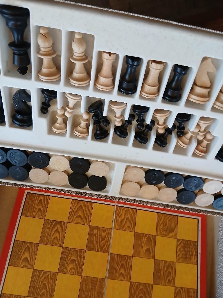 schaakspel  hout, Ophalen of Verzenden, Zo goed als nieuw