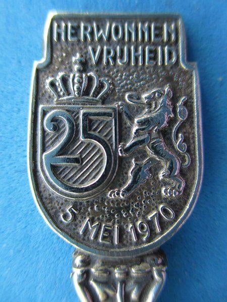 A2712) Vrijheid 1970 - Herwonnen vrijheid 25 jaar, Ophalen of Verzenden, Gebruikt, Overige materialen, Bestek