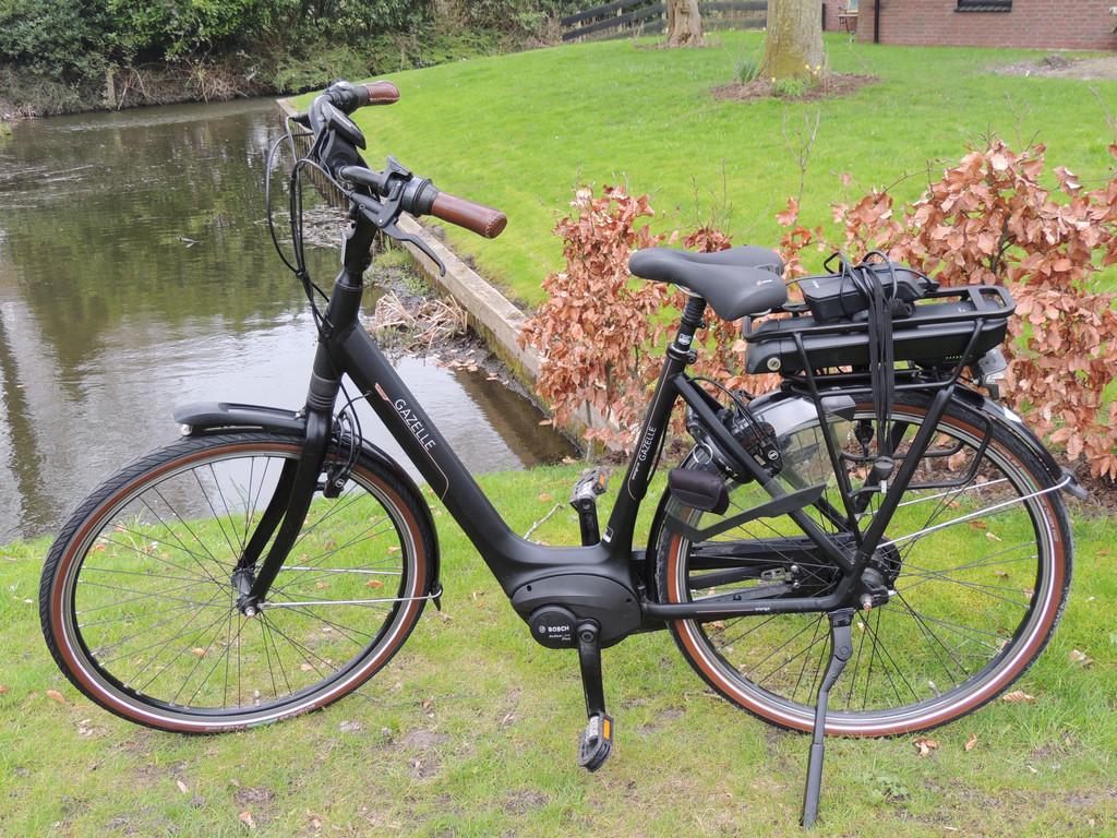 Gazelle Orange C8 Framemaat 53 cm 500 Wh accu, Wilhelminaweg 8
6951 bp  Dieren, NL, Gazelle, Info@gazelle.nl, Zo goed als nieuw