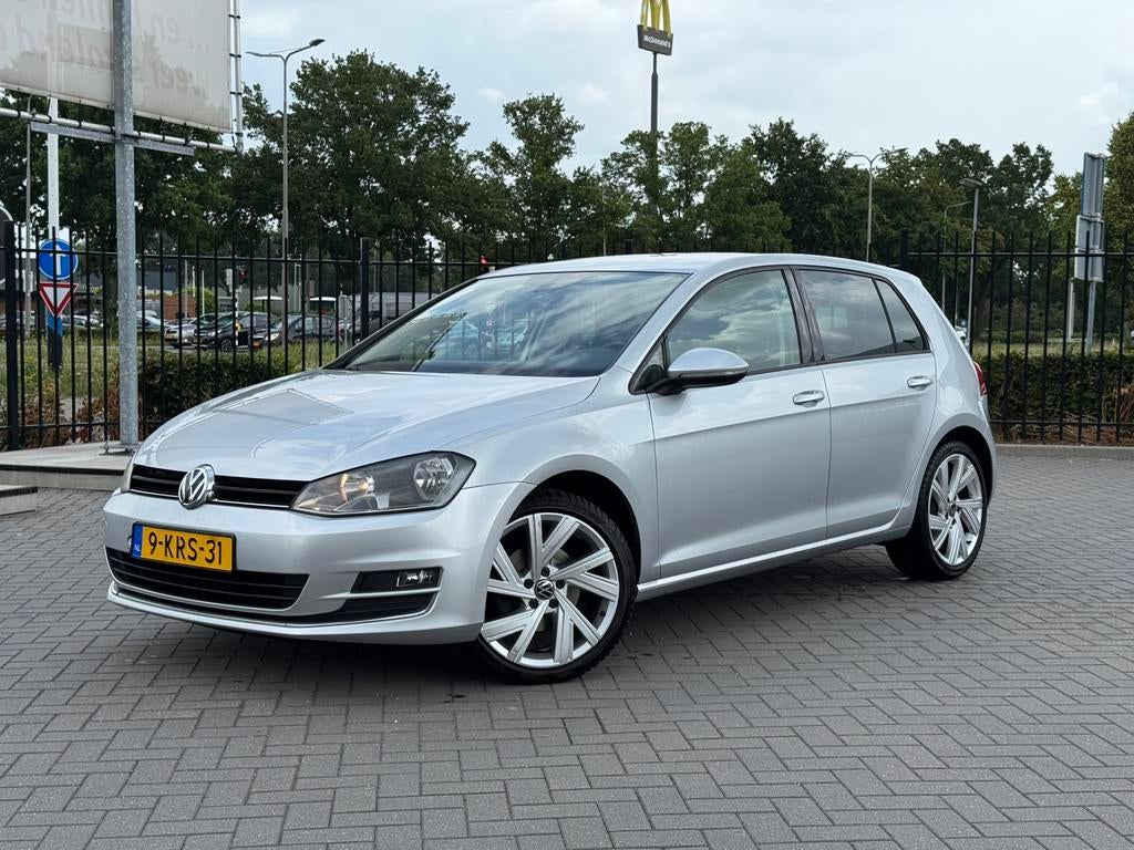 Volkswagen Golf 1.4 TSI 90KW 5D 2013 Grijs, Auto's, Voorwielaandrijving, Euro 5, Stof, 4 cilinders