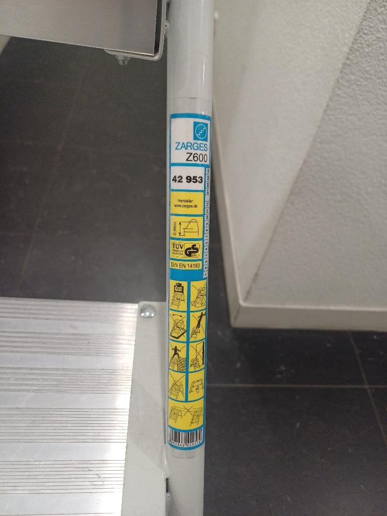 Archieftrap, Ophalen