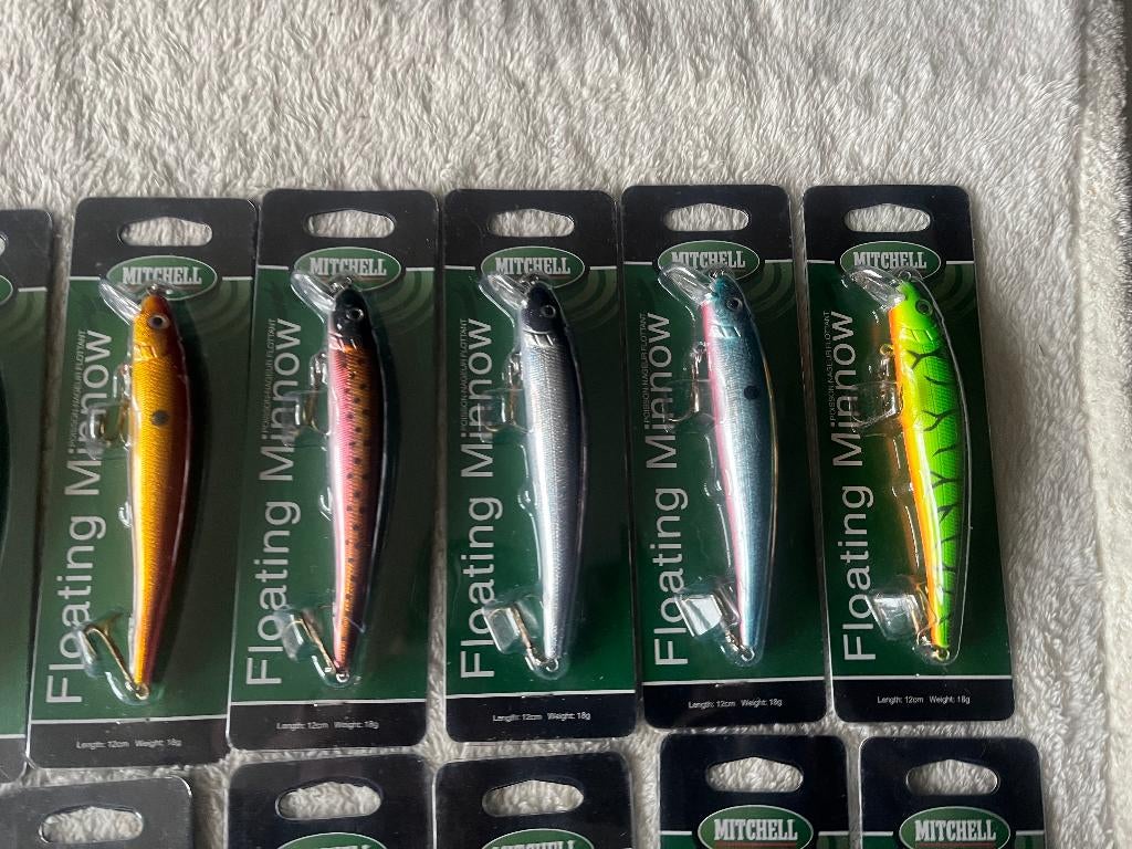 adv 918 / NIEUW mixset 21 blisters kunstaas MITCHELL, Ophalen of Verzenden, Nieuw, Overige typen