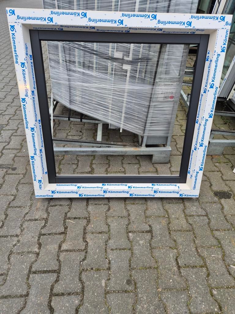 Kömmerling kunststof kozijn, Ophalen of Verzenden, Gevelraam of Ruit