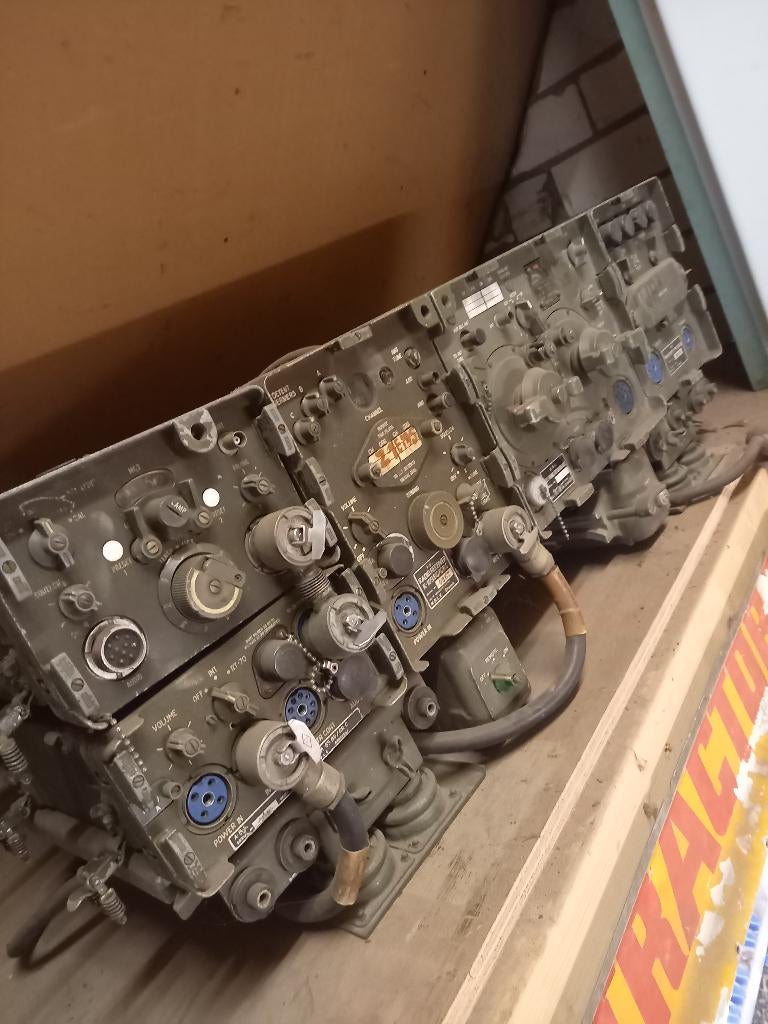 Militaire radio, Verzamelen, Militaria | Algemeen, Ophalen, Landmacht, Nederland, Overige typen
