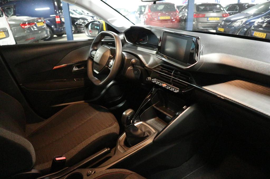 Peugeot 208 1.2 PureTech Active / NAP / 12 MAANDEN GARANTIE, Euro 6, Origineel Nederlands, Handgeschakeld, Onderhoudsboekje
