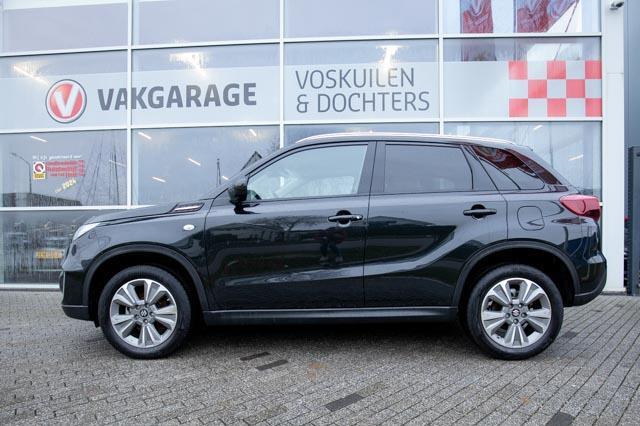 Suzuki Vitara 1.5 Hybrid Style | Black | Carplay, 12 maanden, Gebruikt, Zwart, 4 cilinders