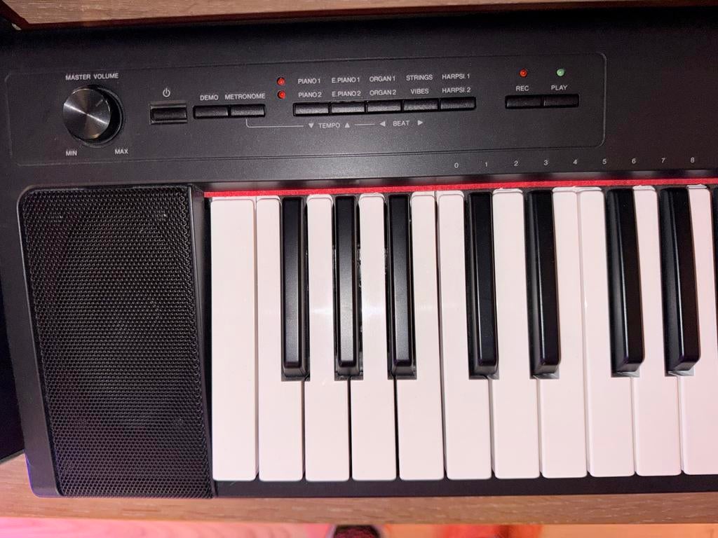 Yamaha Piaggero NP-32 Digitale Piano (Zwart), Muziek en Instrumenten, Piano's, Ophalen, Zwart, Digitaal, Zo goed als nieuw