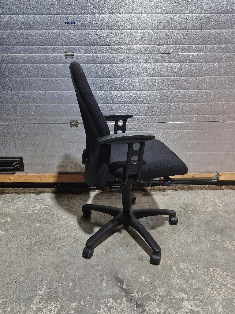 Girsberger prof bureaustoel goed instelbaar, ARBO ! Zwart, Ophalen, Girsberger, Zwart, Het Steenland 17F, 3751 LA Bunschoten-Spakenburg