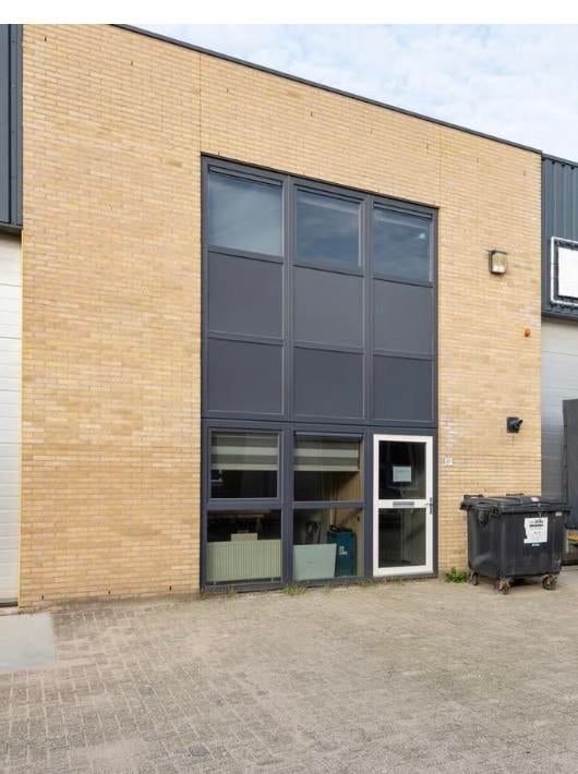 Kantoorruimte te huur in Werkendam 90 m² ALL-IN, Zakelijke goederen, Bedrijfs Onroerend goed, Huur, Kantoorruimte