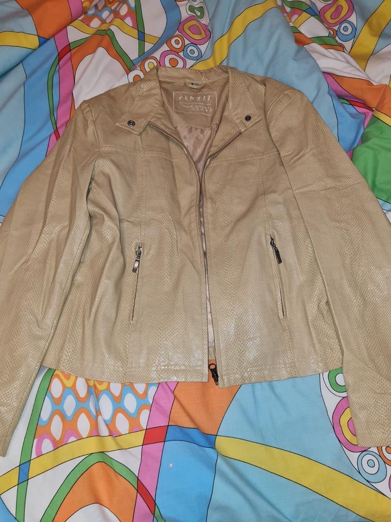 Dames jas maat 40, Ophalen of Verzenden, Vierlijns