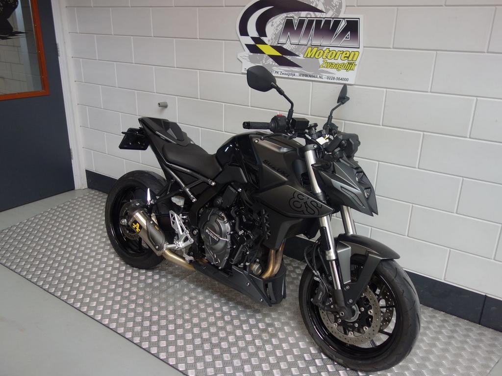 SUZUKI GSX-8S - foto 2