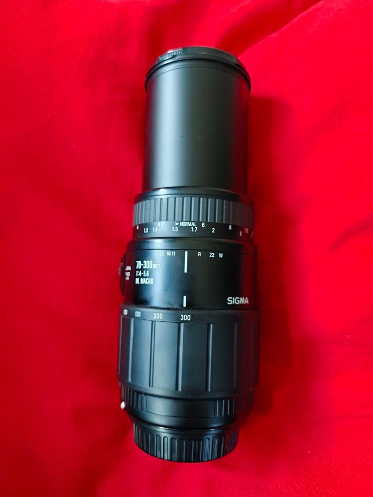 Sigma lens, Ophalen of Verzenden, Macrolens