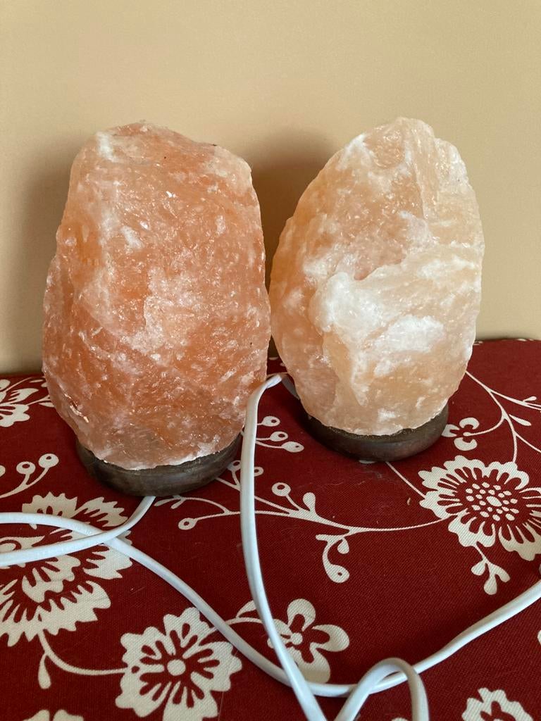 Himalaya zout lampen nieuw samen, Huis en Inrichting, Lampen | Tafellampen, Ophalen of Verzenden, Nieuw, Minder dan 50 cm