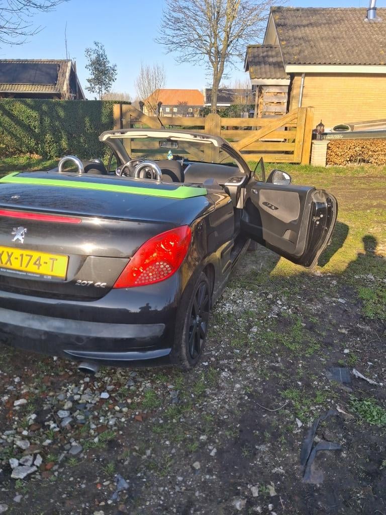 Peugeot 207 CABRIO 1.6 16V CC 88KW 2007 Zwart, Auto's, Peugeot, Voorwielaandrijving, Zwart, 4 cilinders, Cabriolet