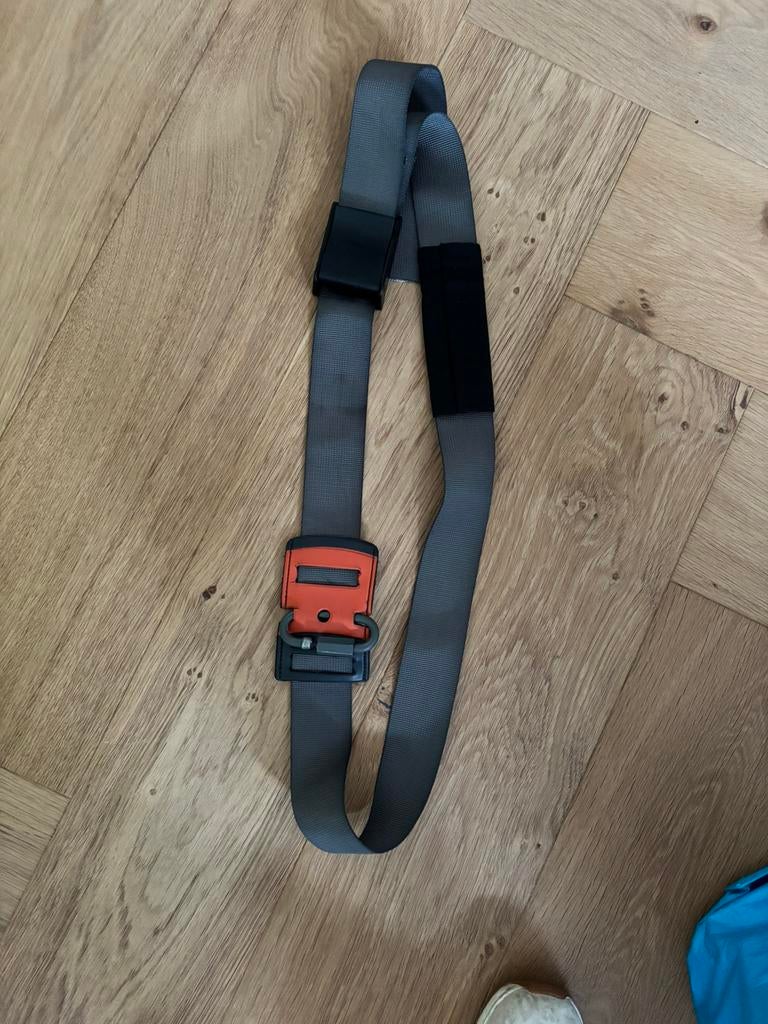 Lifehammer Safety Belt Solution - gordelgeleider, Ophalen of Verzenden, Zo goed als nieuw, Zwart