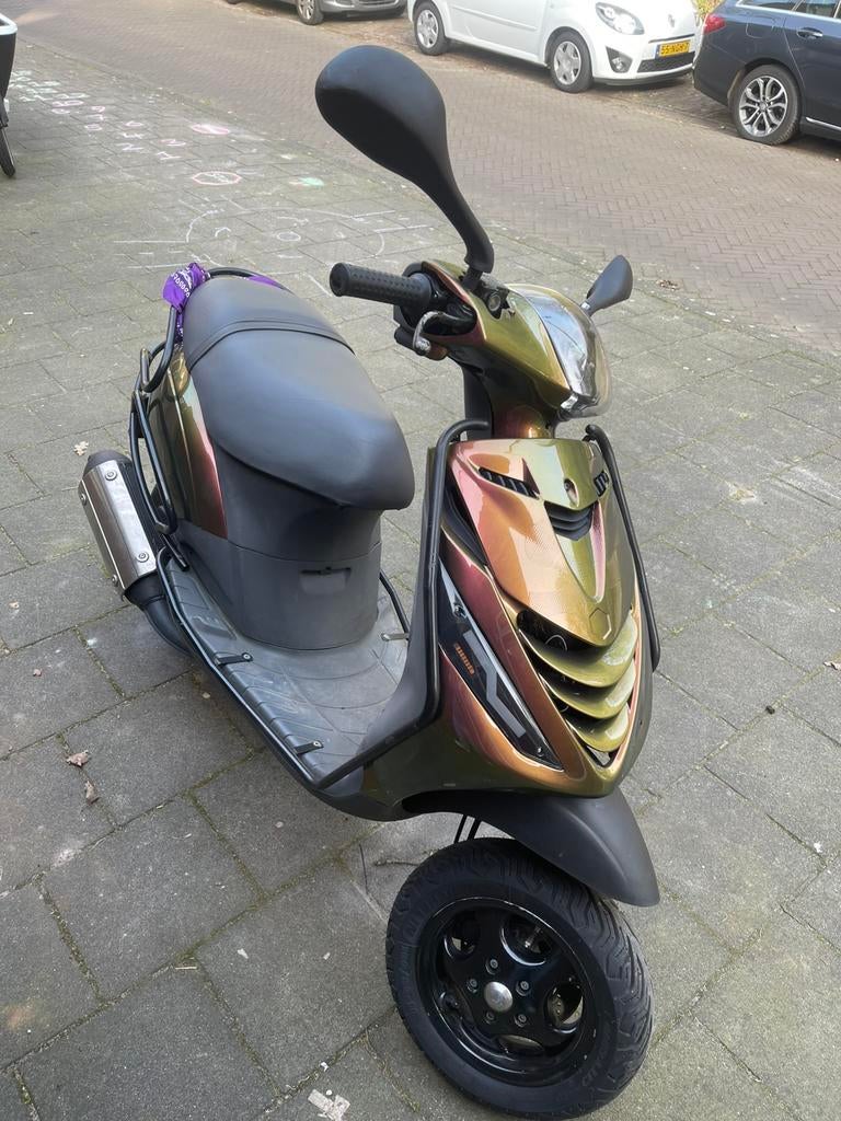 Zip 172cc a1, Ophalen, Zo goed als nieuw