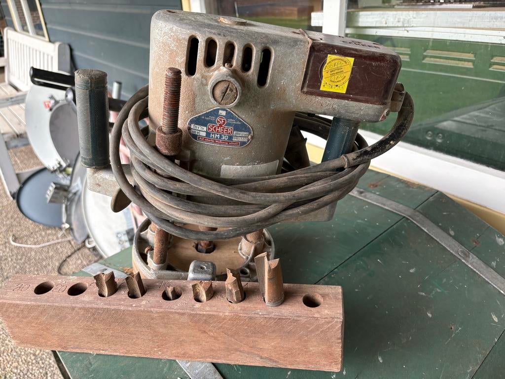 Vintage Scheer HM 30 Bovenfrees - Krachtig en Betrouwbaar, Doe-het-zelf en Verbouw, Gereedschap | Freesmachines, Gebruikt, Elektrisch