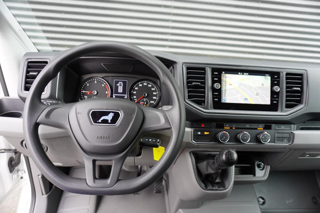 MAN TGE 35 140pk L4H3/L3H2 LED Navigatie Apple Carplay Camer, Auto's, Voorwielaandrijving, Gebruikt, 4 cilinders, MAN