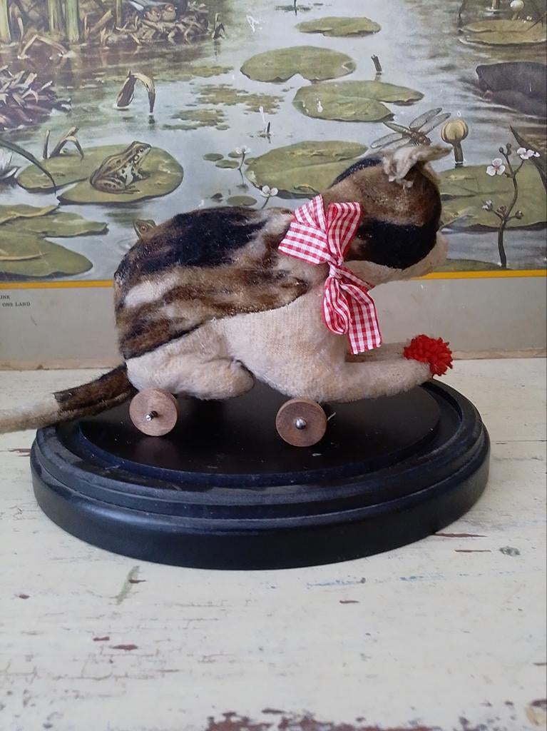 Oude Franse poesje op wieltjes., Antiek en Kunst, Antiek | Speelgoed, Ophalen of Verzenden