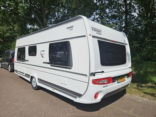 Fendt Opal 560 (2017) Mover | Airco | Zeer luxe | Topstaat, Omvormbare zithoek, Rondzit, 7 tot 8 meter, Particulier