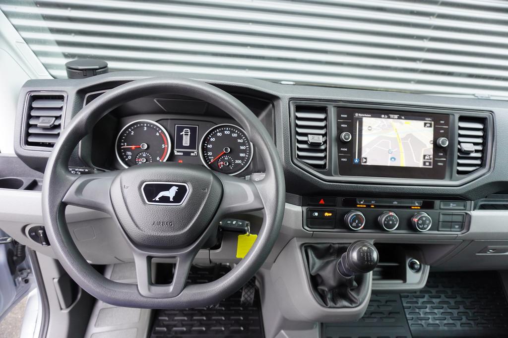 MAN TGE 3.180 180pk L3H2/L2H1 LED Navigatie Apple Carplay Ca, Auto's, Voorwielaandrijving, Stof, Gebruikt, Zwart