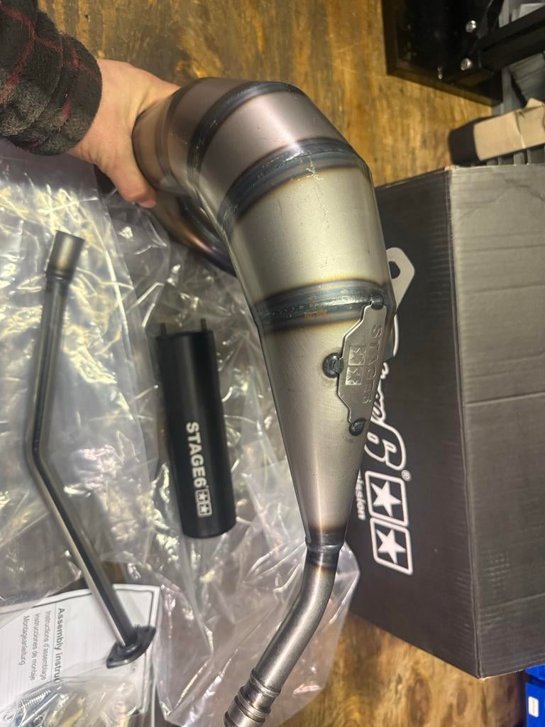 Nieuwe Stage6 Streetrace 70 Uitlaat voor Derbi - Aanbieding!, Fietsen en Brommers, Brommeronderdelen | Algemeen, Derbi, Derbi