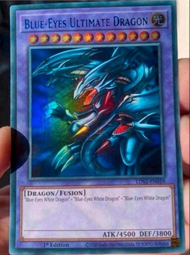 Yu-Gi-Oh! Blue Eyes Ultimate Dragon LDS2 1st Ed !, Hobby en Vrije tijd, Verzamelkaartspellen | Yu-gi-Oh!, Ophalen of Verzenden
