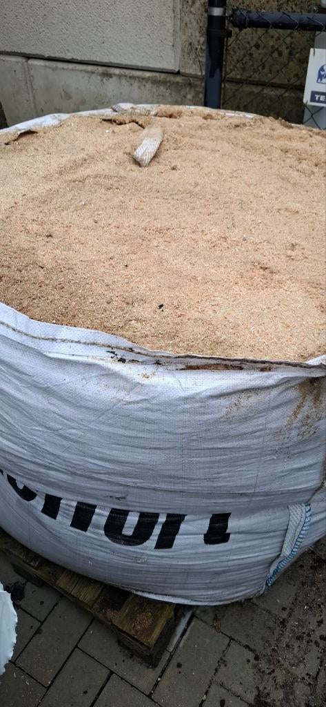 Zaagsel, Januari, Meerdere dieren