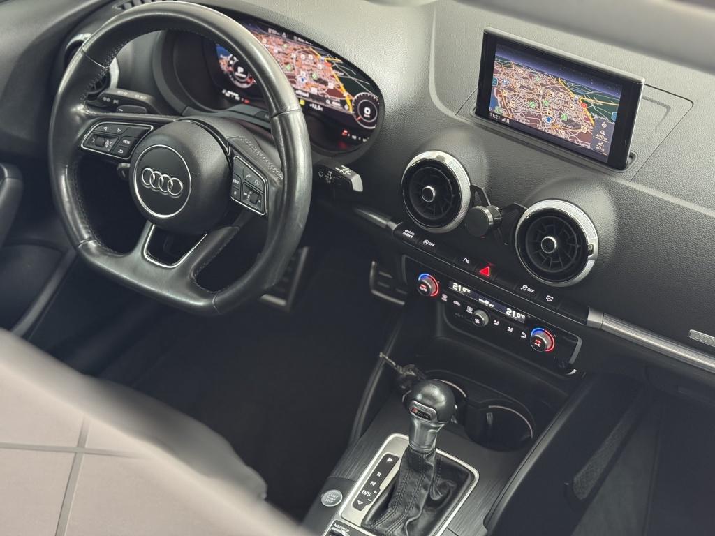 Audi A3 Sportback 2.0 TFSI S-Line 190PK PANO ACC VIRTUAL, Automaat, Gebruikt, 4 cilinders, Bedrijf