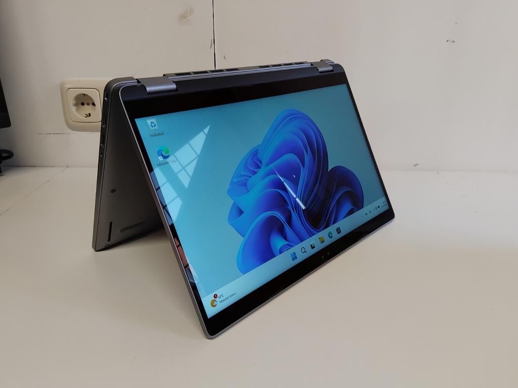 Dell Latitude 5350 2-in-1 Touchscreen Garantie 9 April 2028, Computers en Software, Windows Laptops, Intel® Core™ Ultra 5 135U
