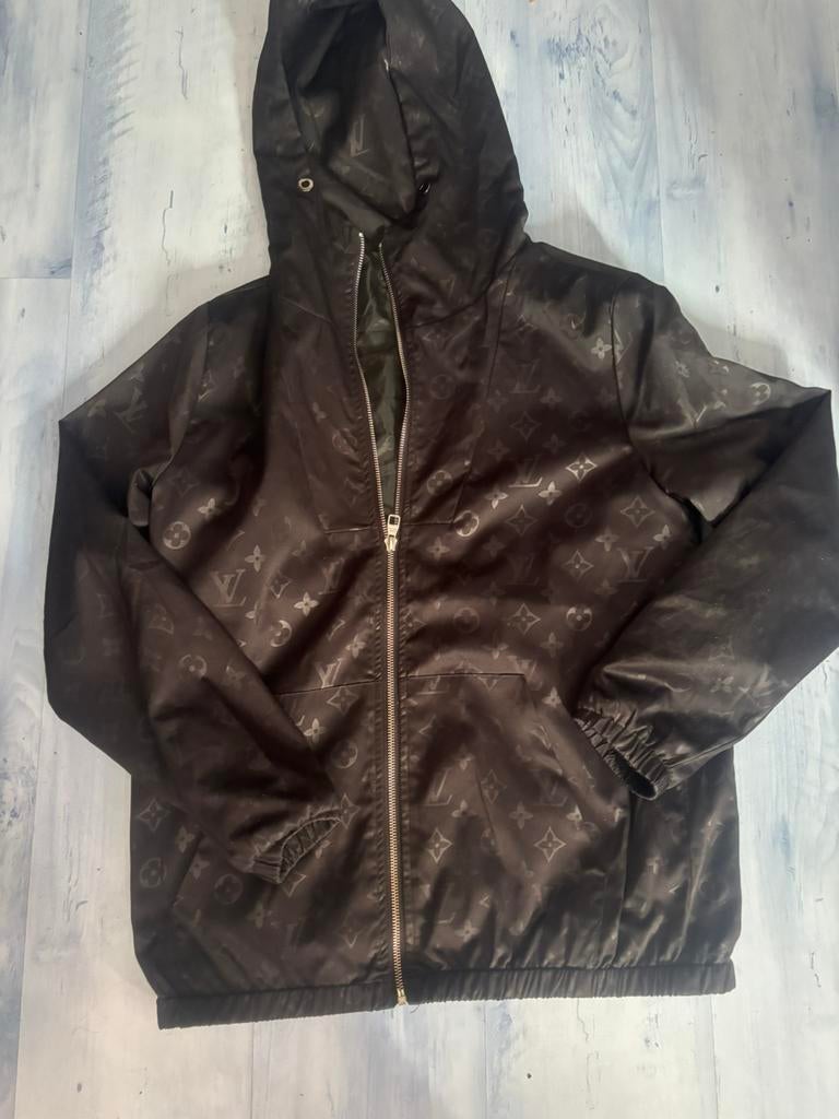 Louis vuttion windbreaker, Ophalen of Verzenden, Zo goed als nieuw, Zwart