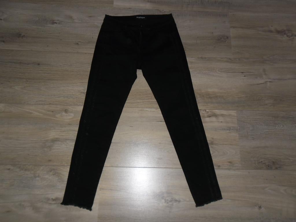 Bianco Zwarte Spijkerbroek Franjes en Glitterstrepen Maat 38, Kleding | Dames, Spijkerbroeken en Jeans, Nieuw, W30 - W32 (confectie 38/40)