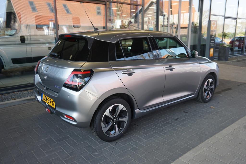 Suzuki Swift 1.2 Style Smart Hybrid | Navi | Adapt. Cruise |, Keurmerk '100% Onderhouden', 12 maanden, Stof, Gebruikt