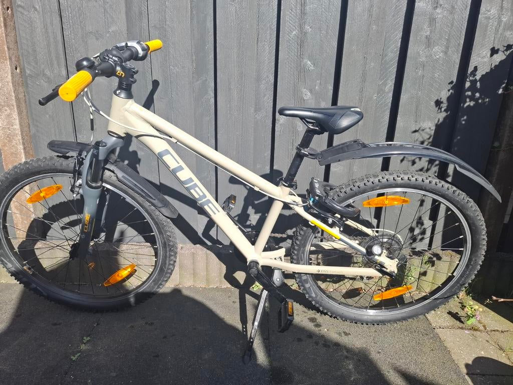 Cube mountainbike 24 inch, Fietsen en Brommers, Fietsen | Jongens, Ophalen, Zo goed als nieuw, 24 inch, Versnellingen
