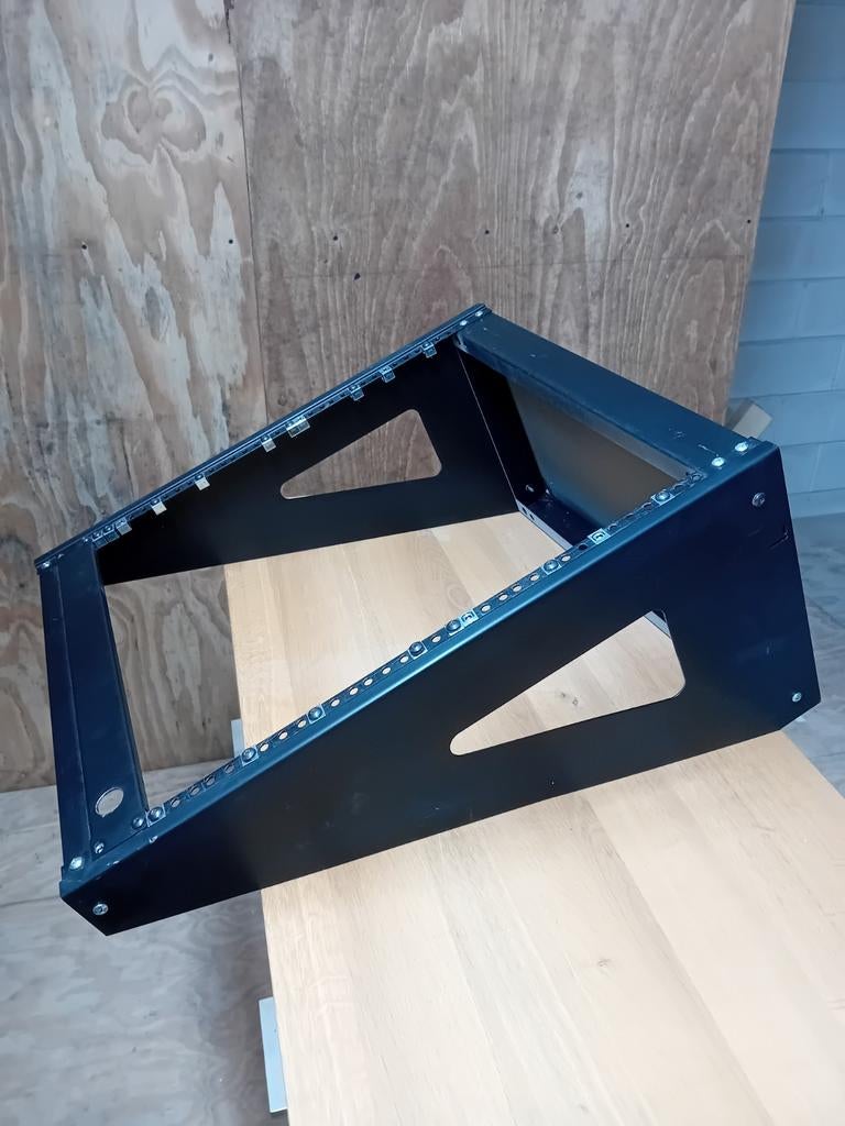 19 inch Racksysteem, Ophalen of Verzenden, Zo goed als nieuw