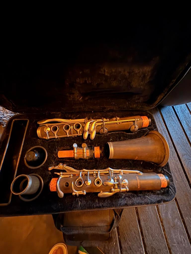 Klarinet van baldassare, Muziek en Instrumenten, Blaasinstrumenten | Klarinetten, Ophalen of Verzenden, Gebruikt, Hout, Bes-klarinet