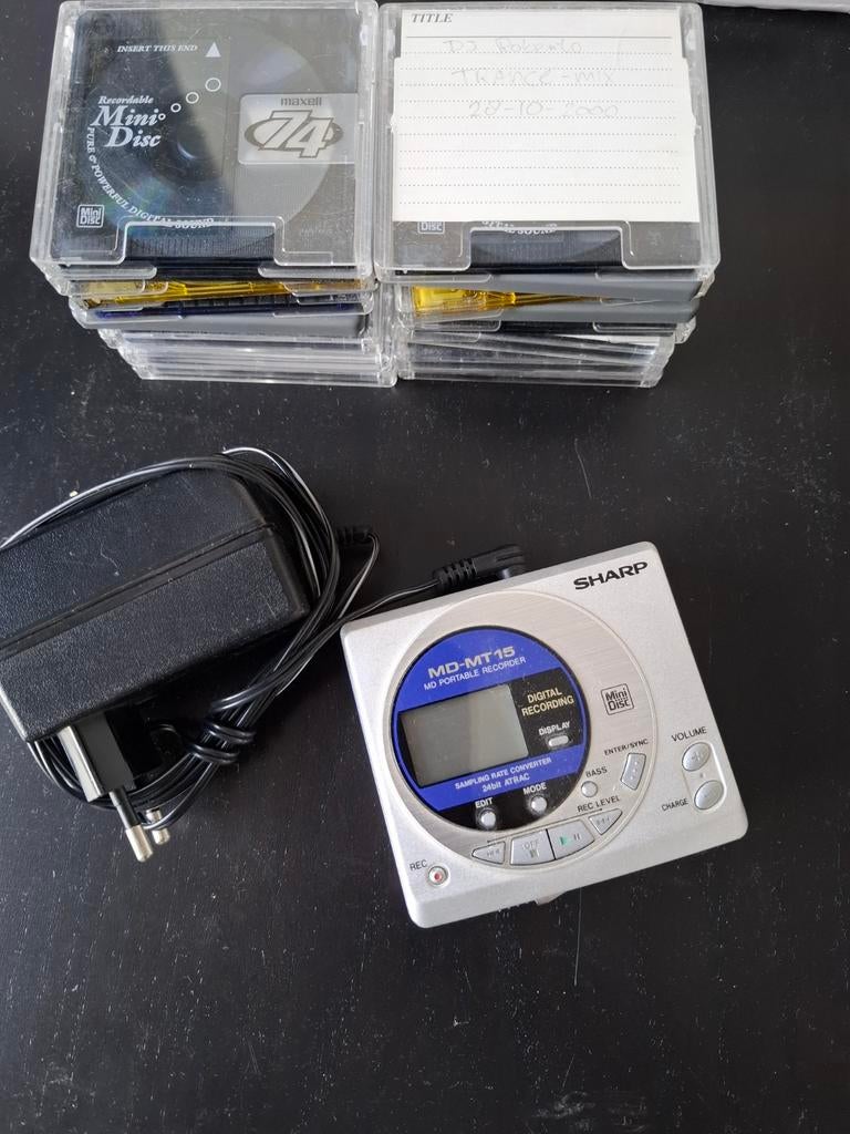 Sharp MD-MT15 minidisc recorder met 17 minidiscs, Audio, Tv en Foto, Ophalen