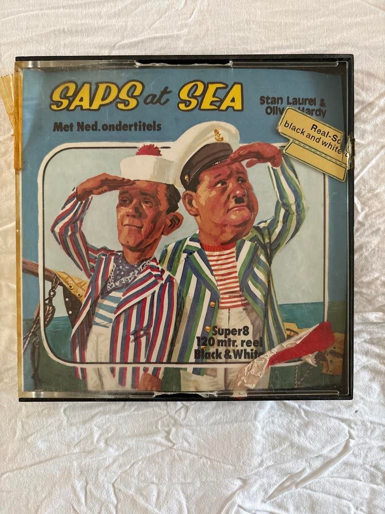 3 Delen 8mm Film - Laurel & Hardy, Audio, Tv en Foto, Ophalen, 8mm film