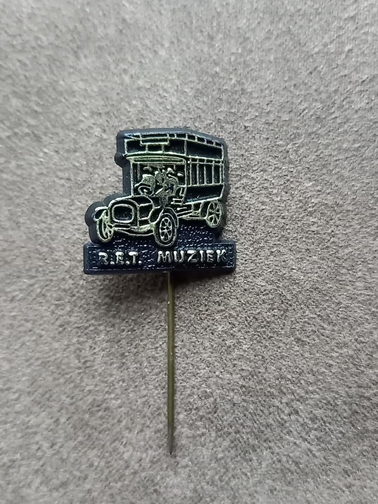 Speldje R.E.T. Muziek, Verzamelen, Ophalen of Verzenden, Gebruikt