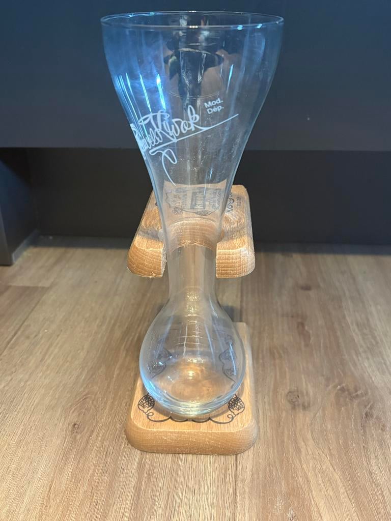 Kwak bierglas met houten houder, Ophalen of Verzenden