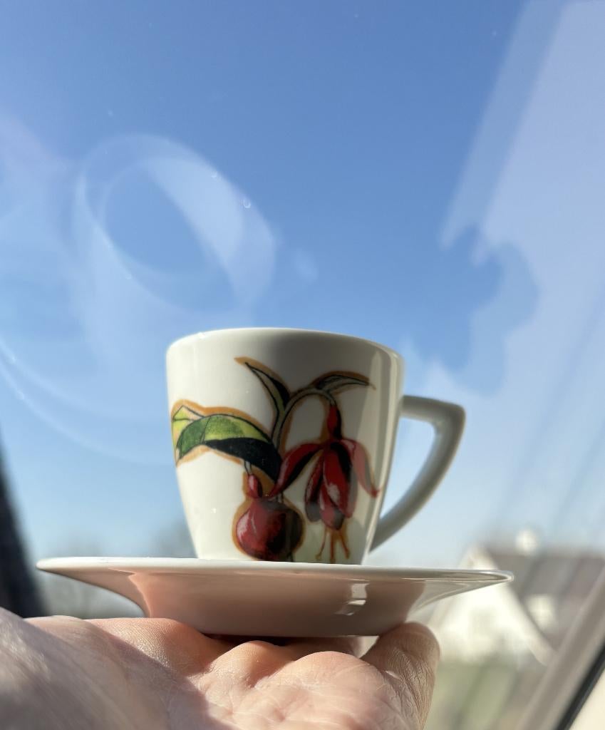 Nespresso Fuchsia Espresso kop en schotel, set van 2, Huis en Inrichting, Keuken | Servies, Dataprivacy@nestle.com, Ophalen of Verzenden